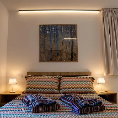 Vespasiani Aparthotel 4*