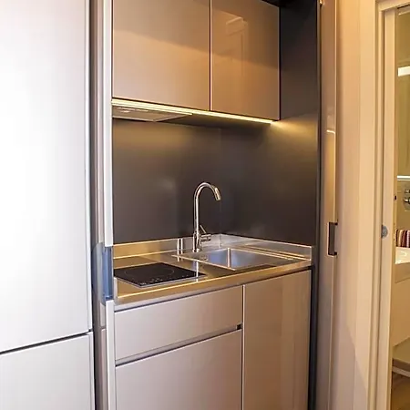 Vespasiani Aparthotel 4*
