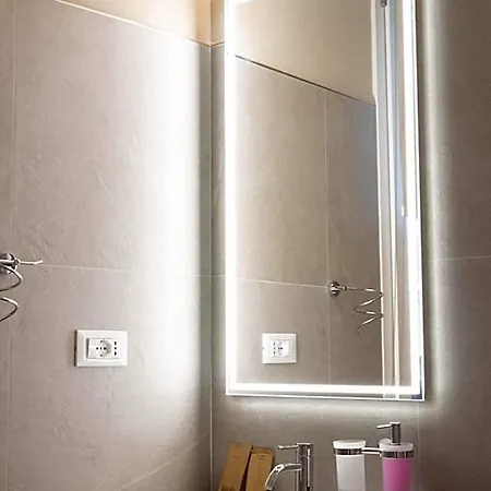 Vespasiani Aparthotel 4*